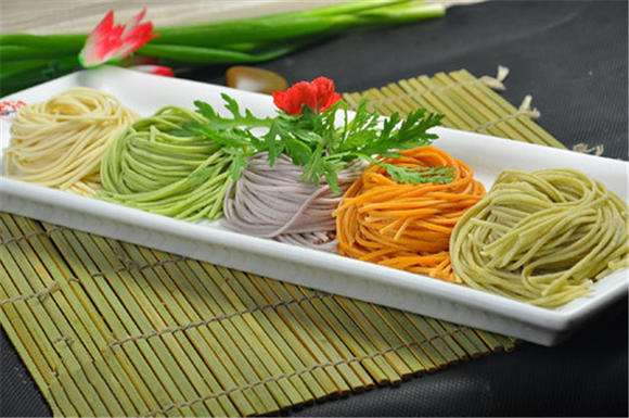 优质的生活和追求～“鲜湿面”应时而生～强势崛起！