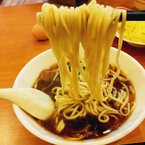 做面条时为什么加了改良剂后就特别的筋道？